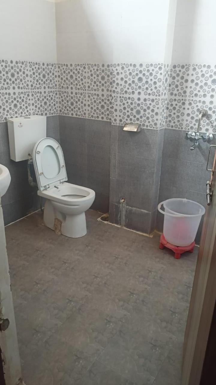 Hotel Shyam Utsav Mirzāpur 外观 照片