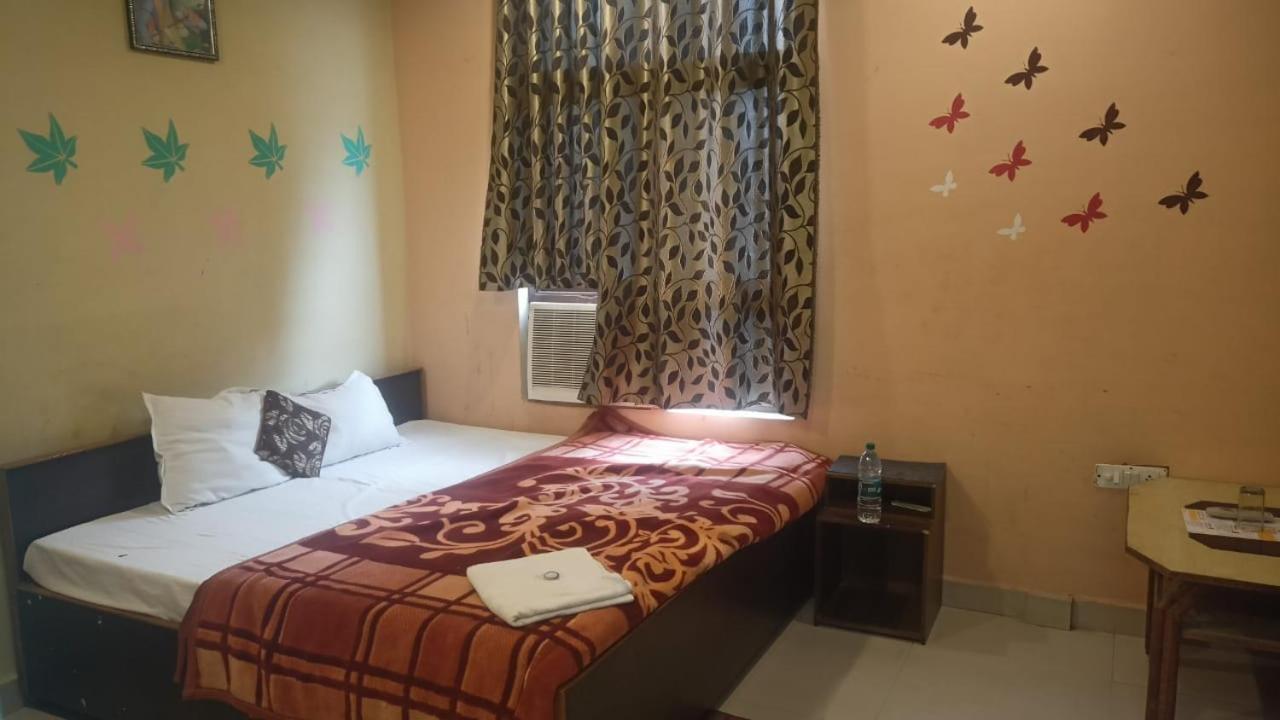Hotel Shyam Utsav Mirzāpur 外观 照片
